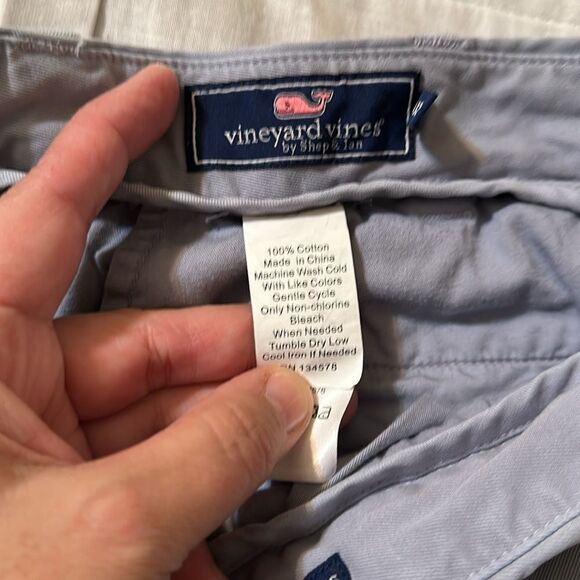 Vineyard Vines 40 x 32 Silver Gray Chinos Khakis - Picture 11 of 12